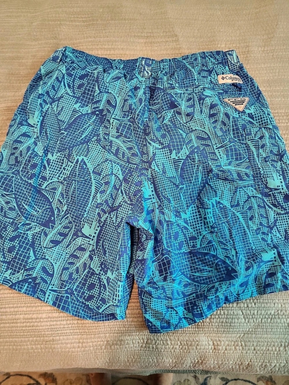 Columbia PFG Men's Geometric Swim Trunks in Blue & Teal